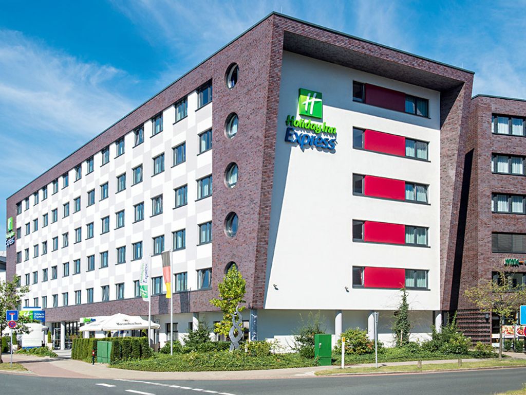 Holiday Inn Express Bremen Airport - Fassade