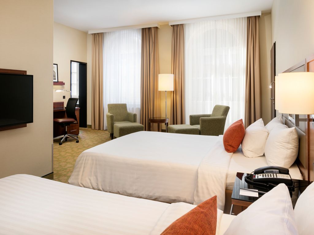 Courtyard by Marriott Bremen - Superior Zimmer Queensize-Betten