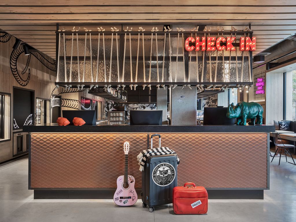 moxy Bremen - Rezeption