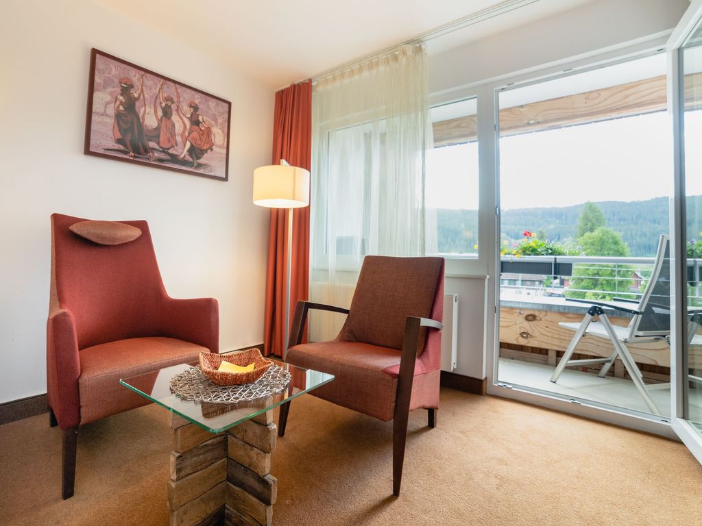 Doppelzimmer Klassik Balkon & Wohnbereich