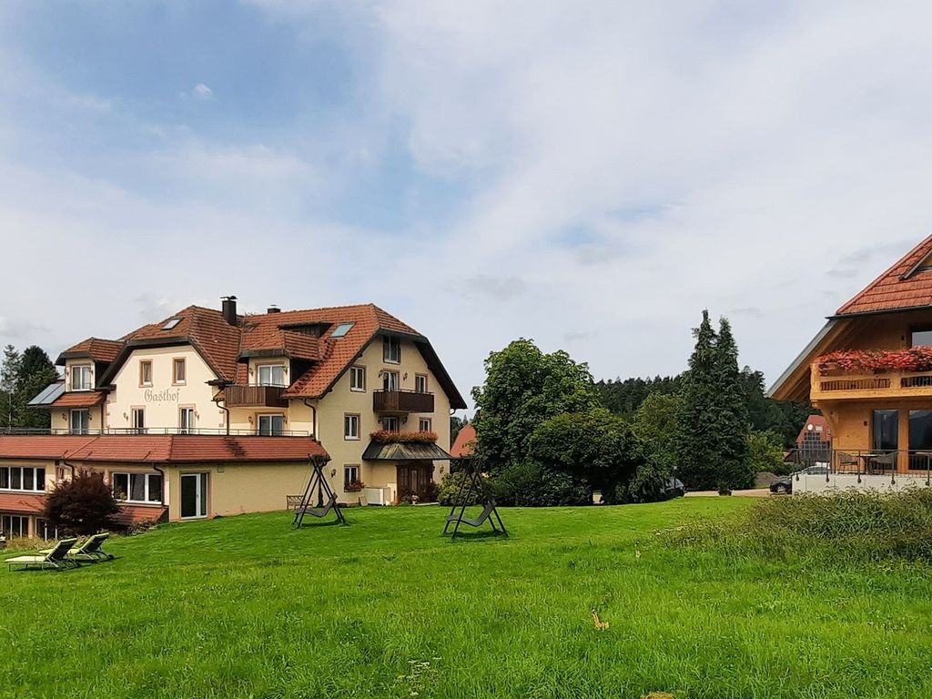Außenansicht Jägerhaus & Höfle