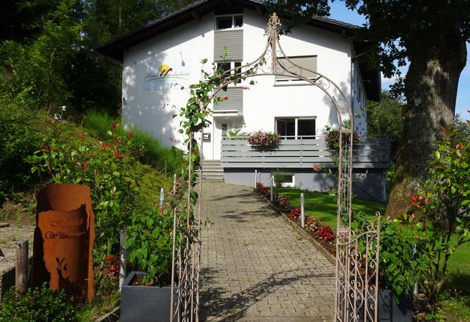 Hotel Wanderlust B&B