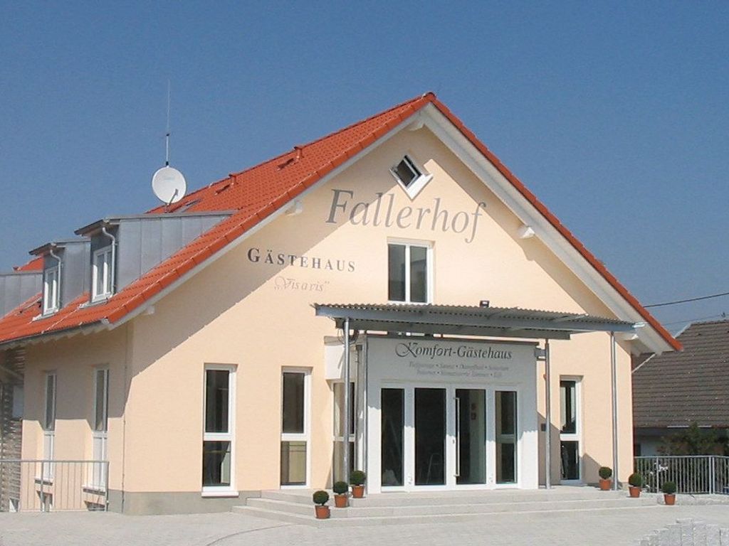 Gästehaus gegenüber vom Haupthaus