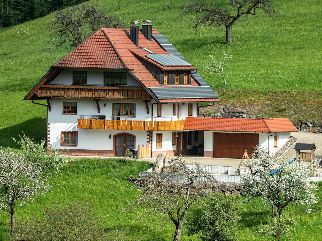 Gästehaus mit Ferienwohnungen