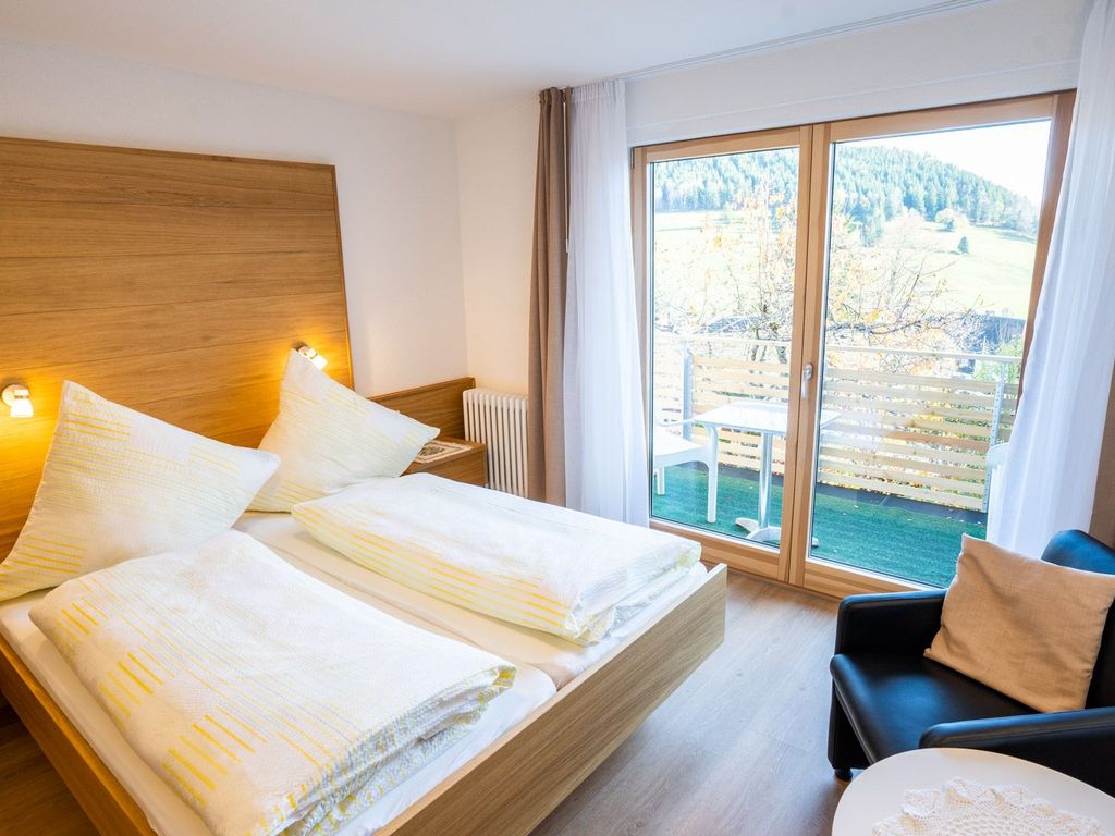 Doppelzimmer mit Balkon