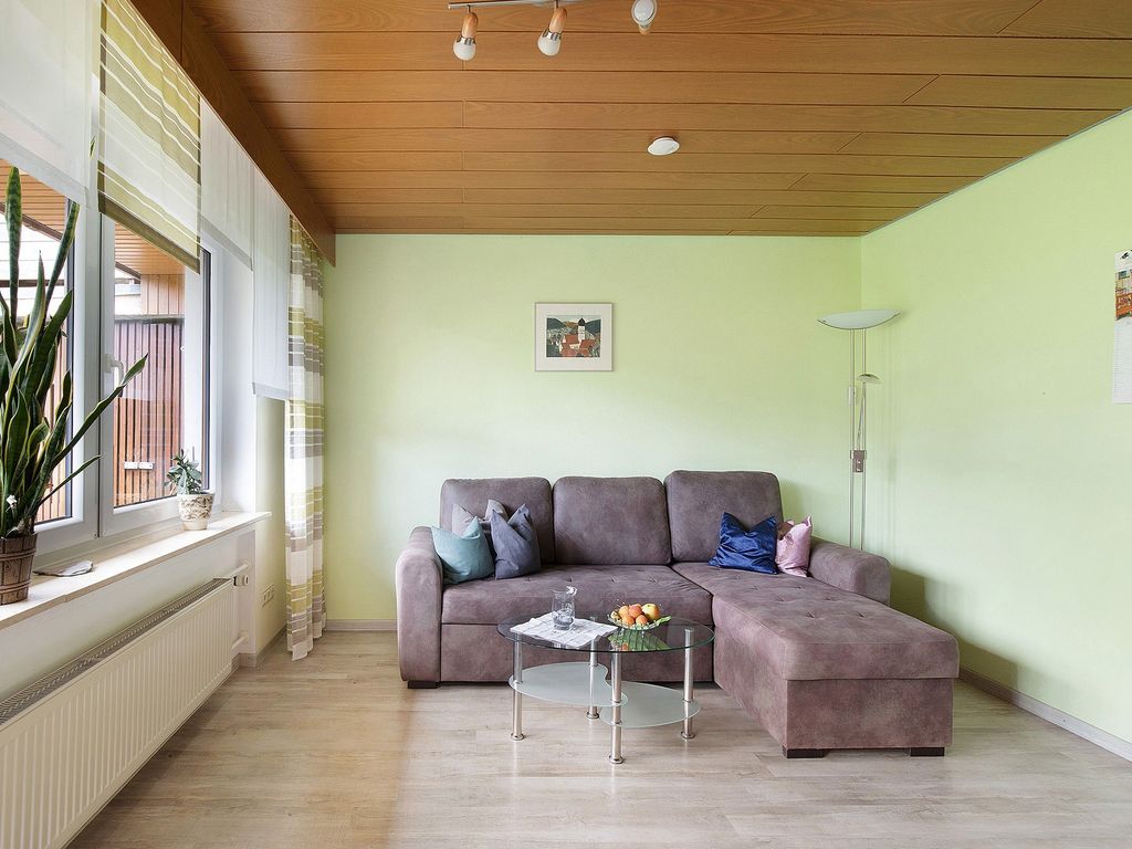 Photo, INSIDE, OUTSIDE
