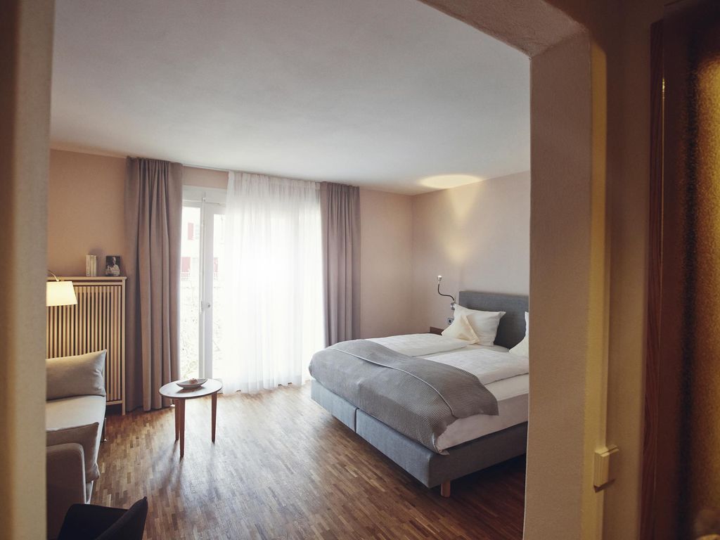 Dichter&Denker Park mit Balkon