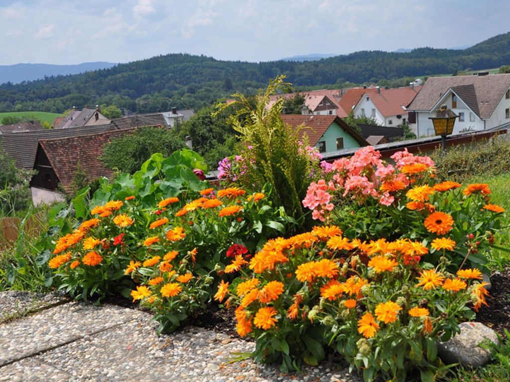 Gasthof Adler Güttingen mit Gästehaus Sonnhalde