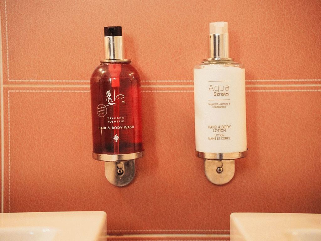Pumpspender im Badezimmer im Hotel Ritter Durbach
