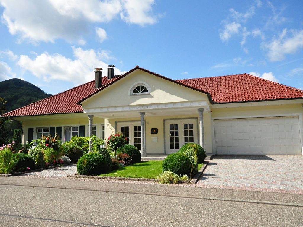 BAUMANN's LANDHAUS