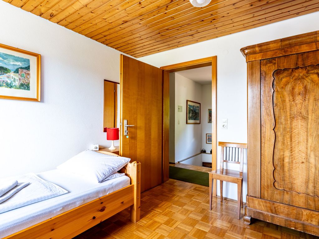 Schrank