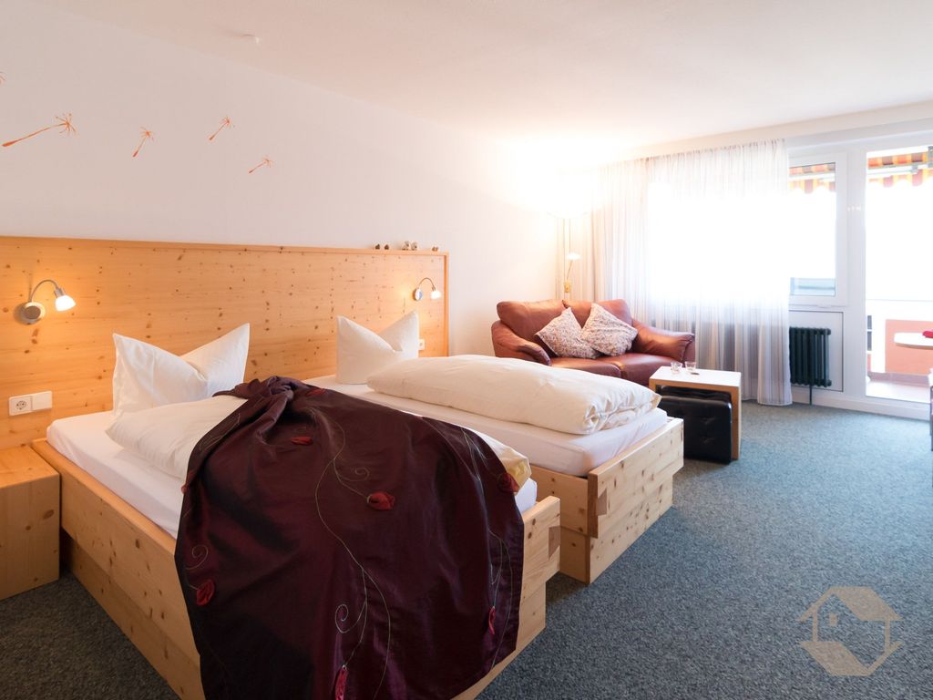 Wohn-/Schlafzimmer