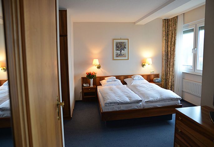 Doppelzimmer mit Balkon