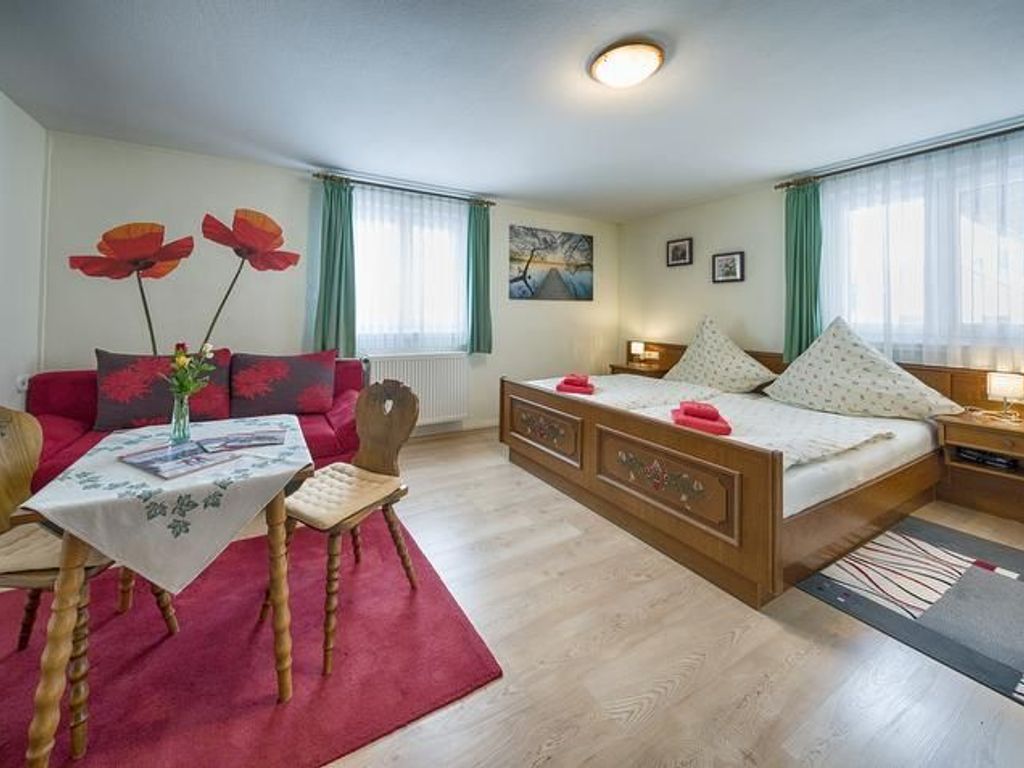 Zimmer Nr.3 (Totale)