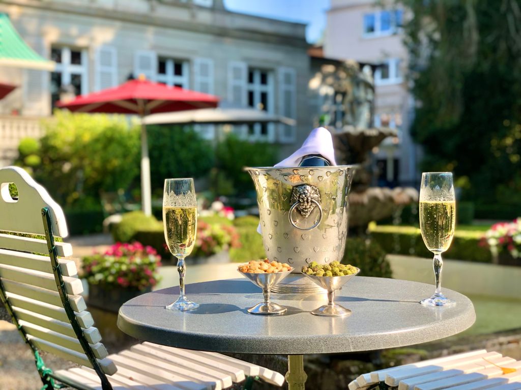 Hotel Belle Epoque