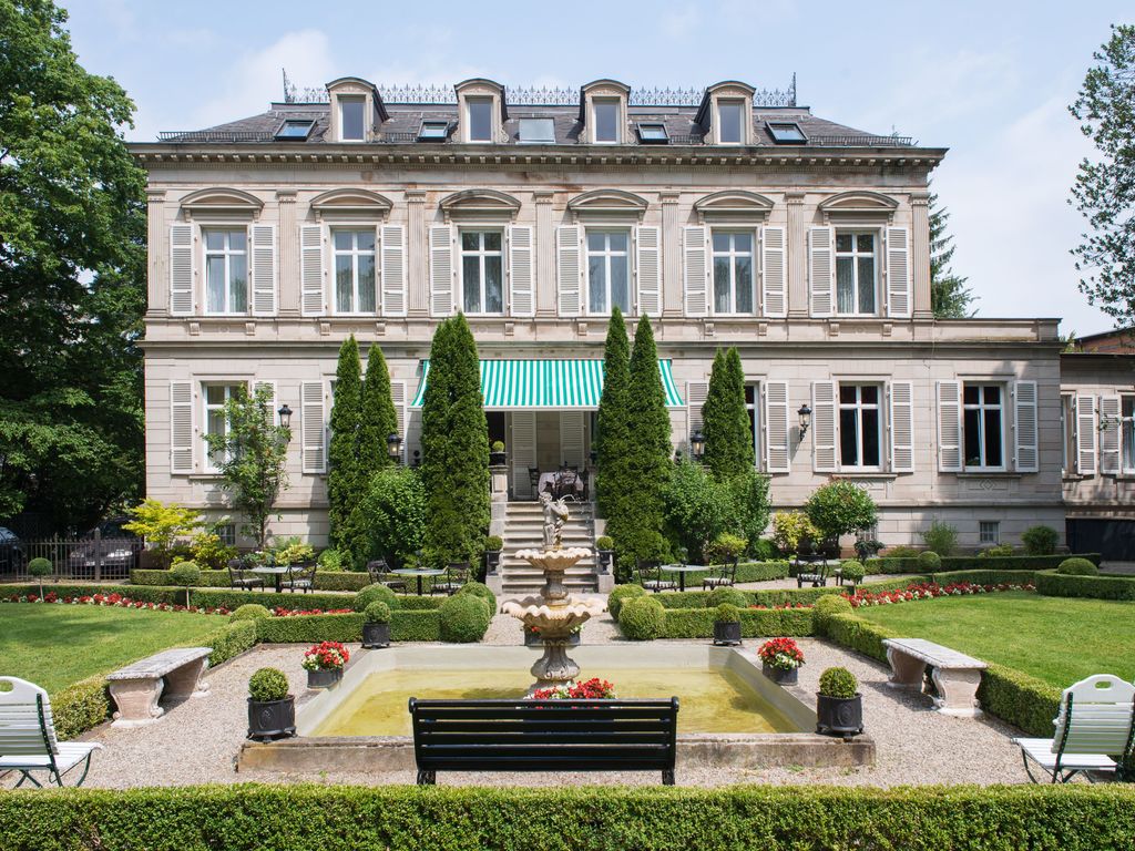 Hotel Belle Epoque
