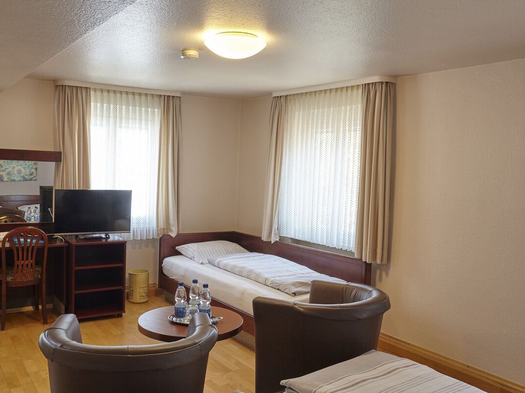 Dreibettzimmer