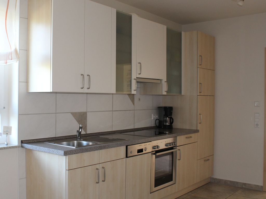 KITCHEN, INSIDE