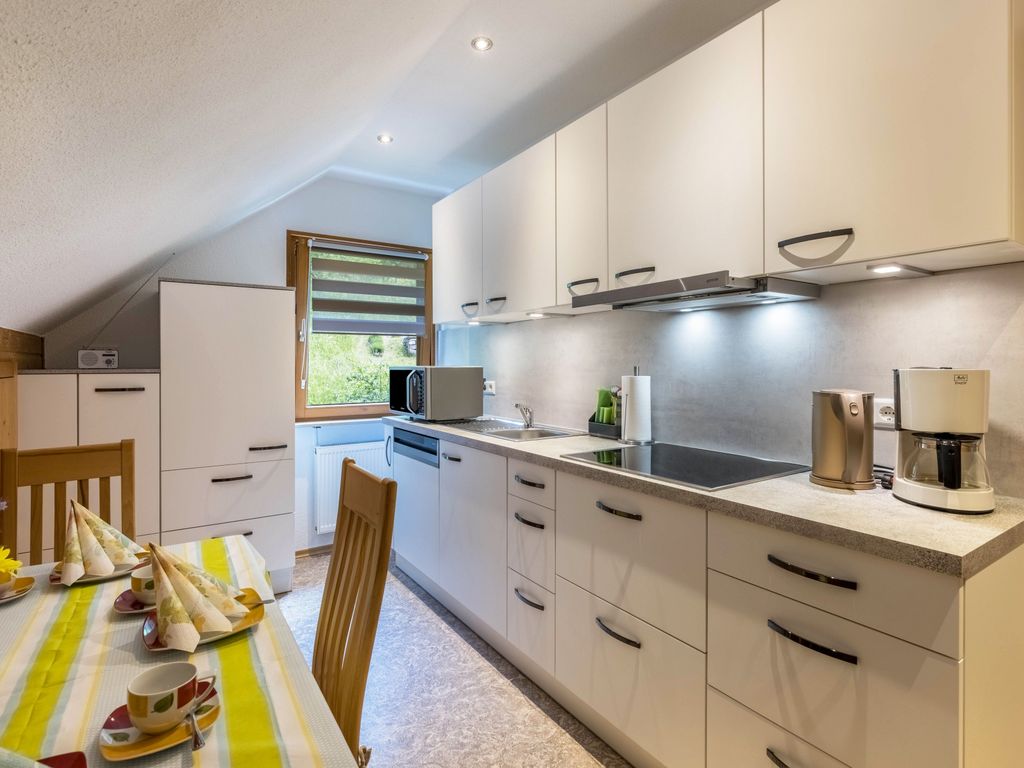 KITCHEN, INSIDE