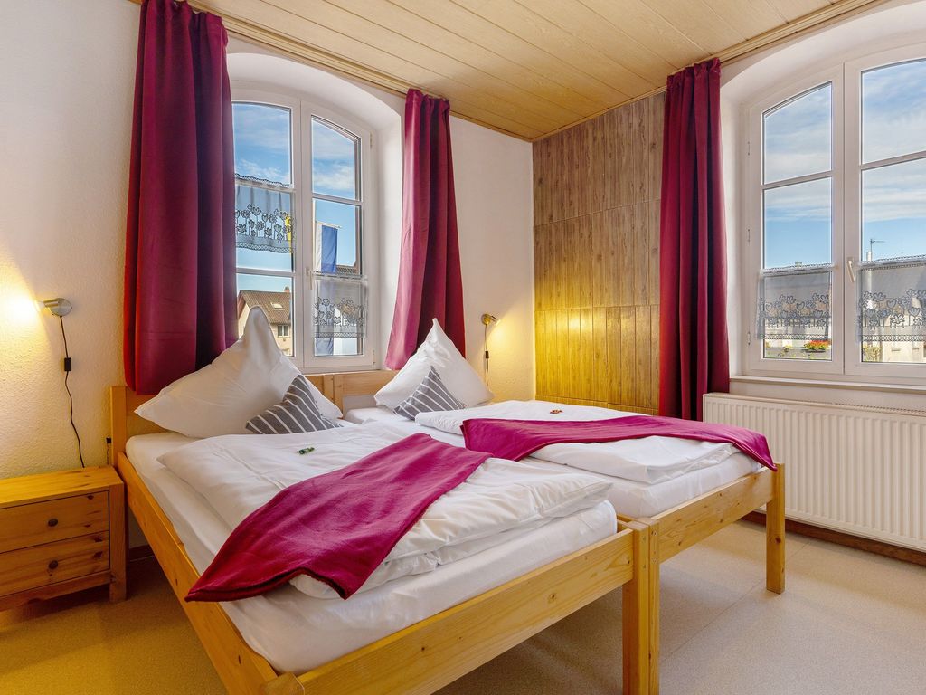 BEDROOM, INSIDE
