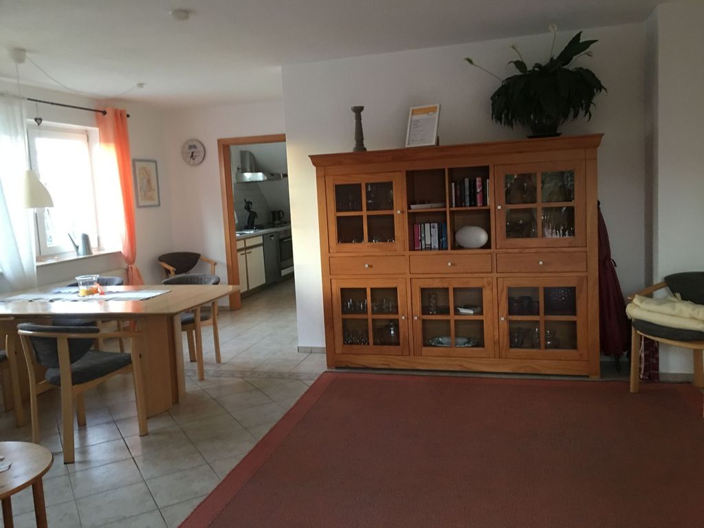 Photo, INSIDE, OUTSIDE