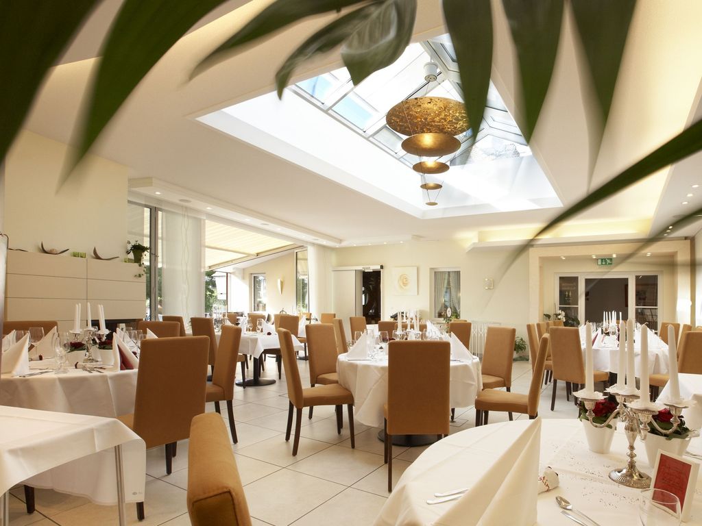 Kreuz-Post Hotel-Restaurant-Spa