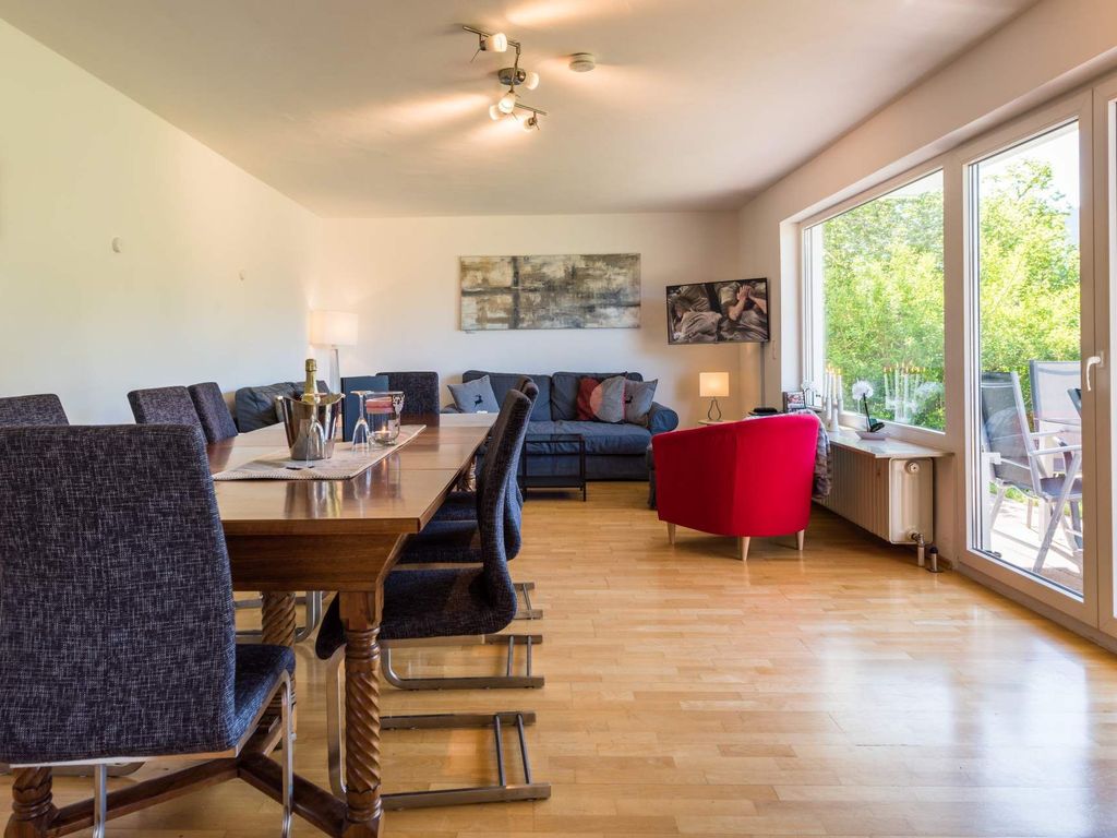 dining/living area