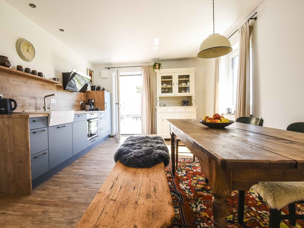 KITCHEN, INSIDE, OUTSIDE
