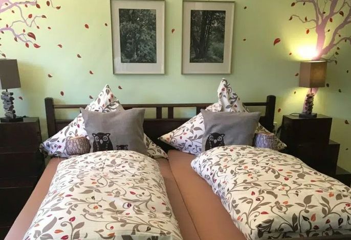 Superior Doppelzimmer Baum mit Eck-Badewanne und WC