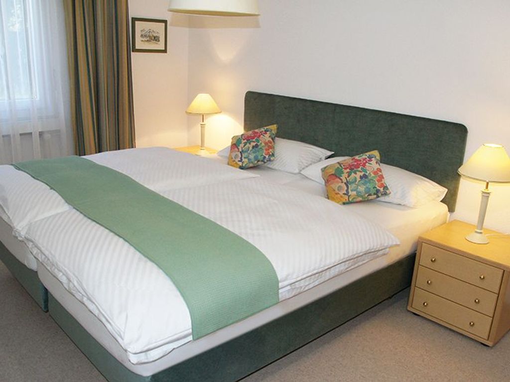 Schlafzimmer 2