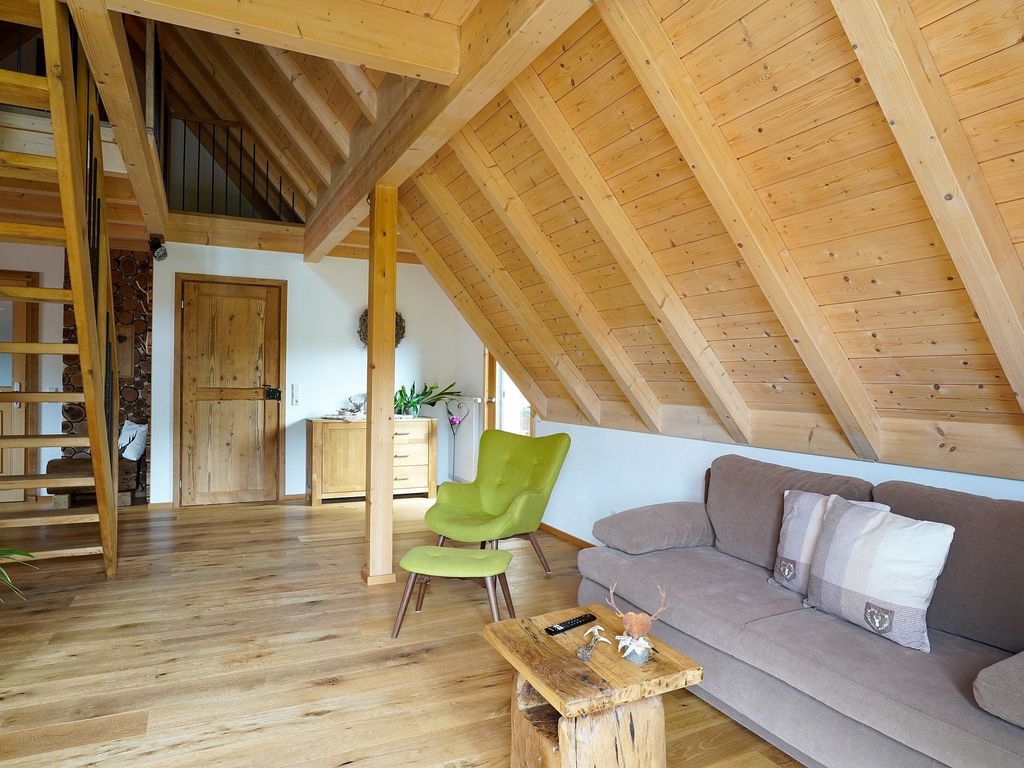 Photo, INSIDE, OUTSIDE