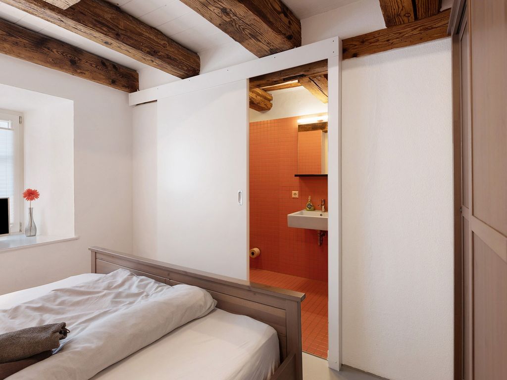 BEDROOM, INSIDE