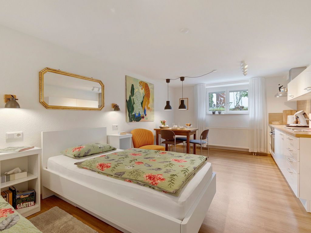 BEDROOM, INSIDE