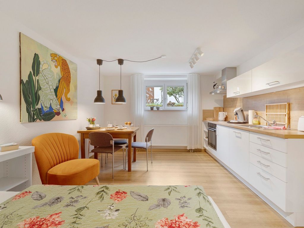 KITCHEN, INSIDE, OUTSIDE