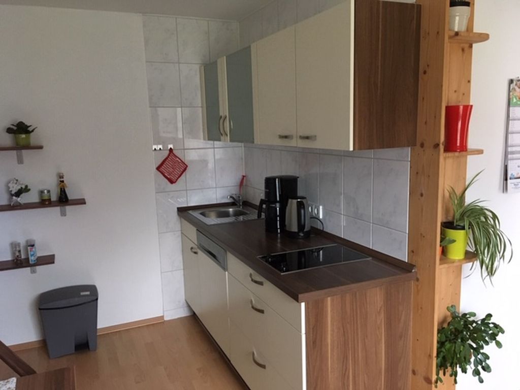KITCHEN, INSIDE