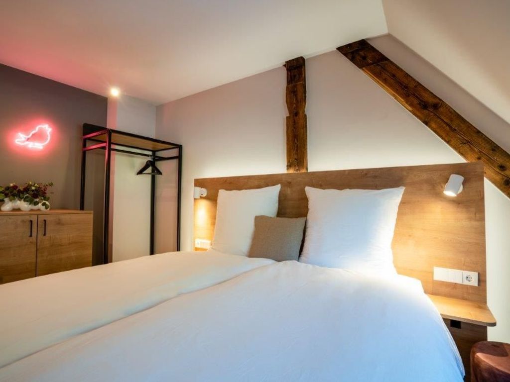 coucou Hotel