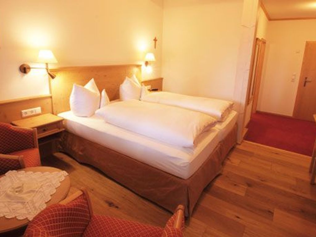Doppelzimmer mit Balkon