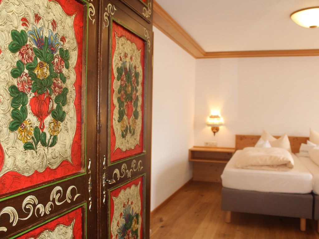 Familien-Doppelzimmer "Komfort" mit Kinderzimmer und Balkon