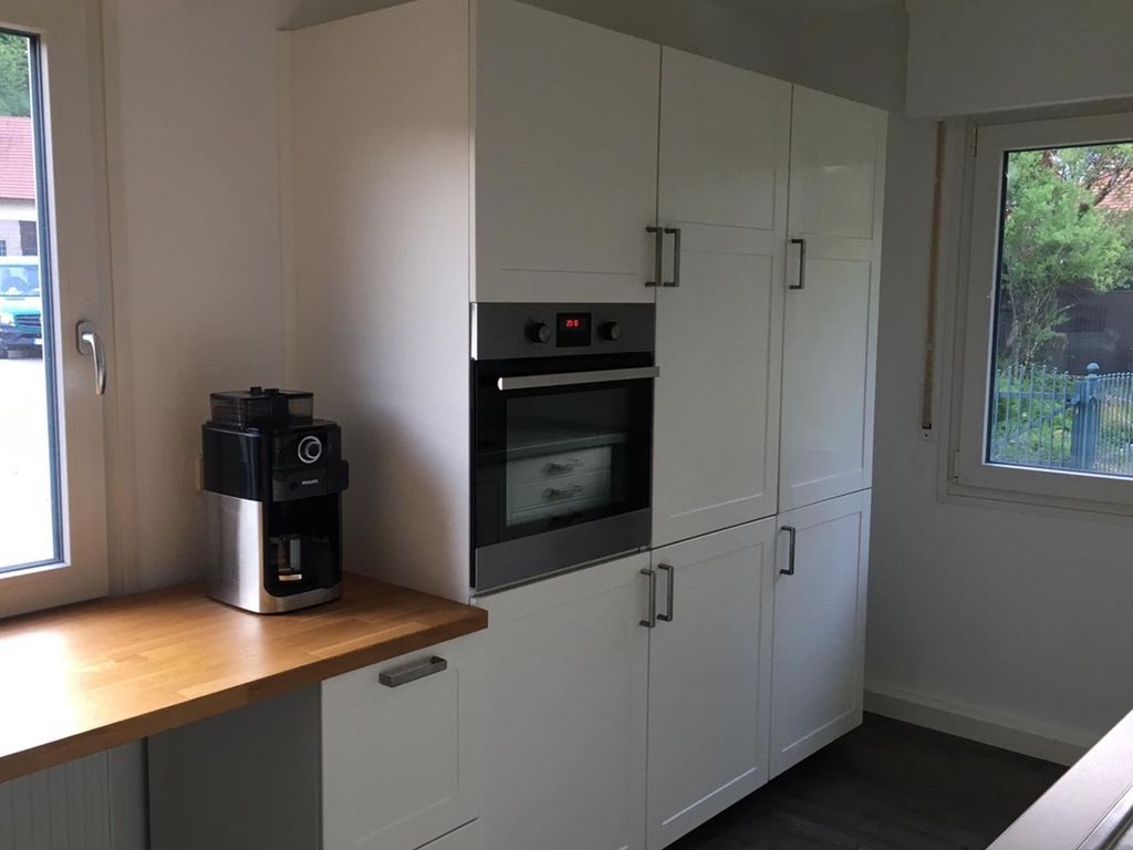 KITCHEN, INSIDE