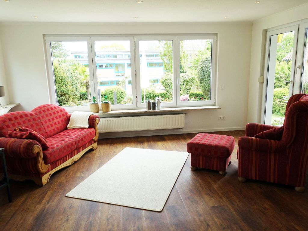 Photo, INSIDE, OUTSIDE