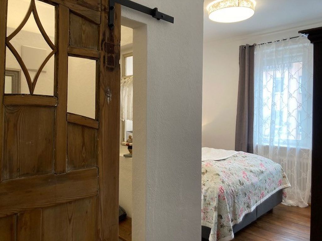 BEDROOM, INSIDE