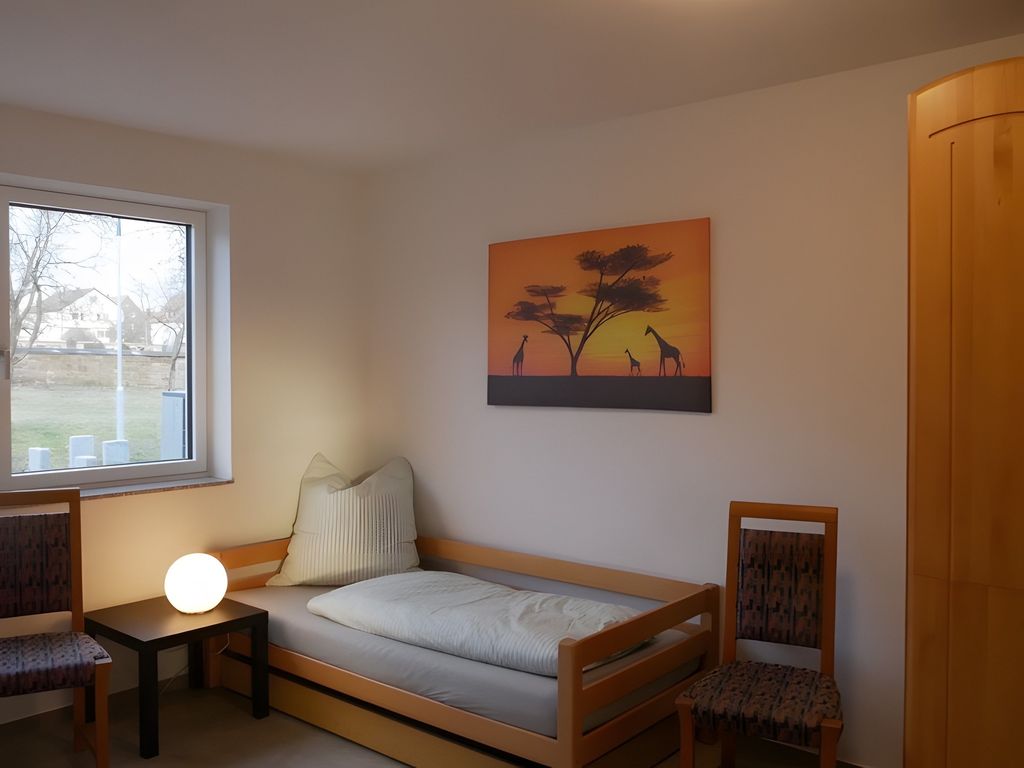 Photo, INSIDE, OUTSIDE