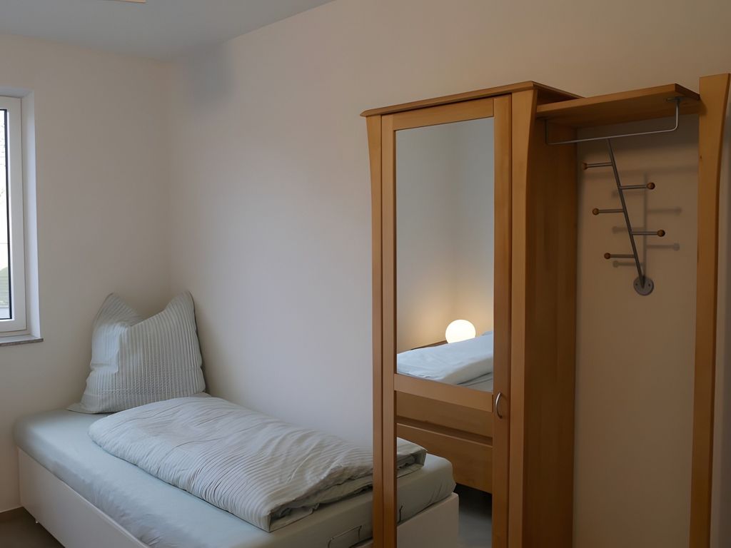 Photo, INSIDE, OUTSIDE