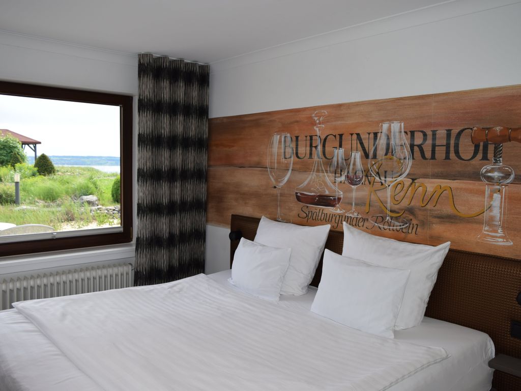 Doppelzimmer mit Seeblick