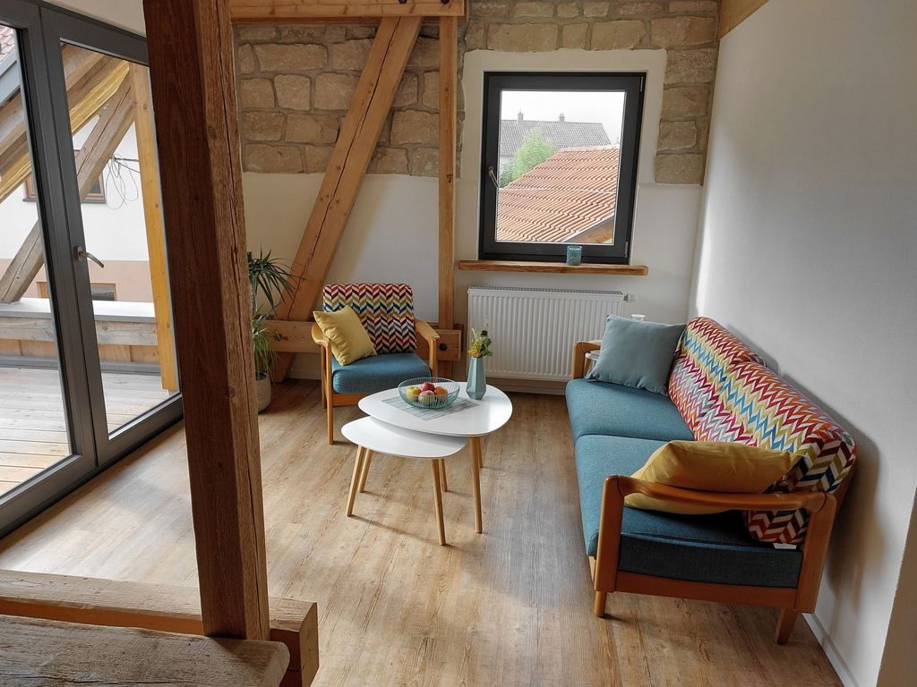 Photo, INSIDE, OUTSIDE