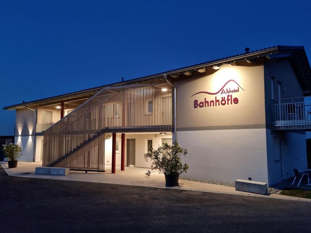 Gasthaus & Albhotel zum Bahnhöfle