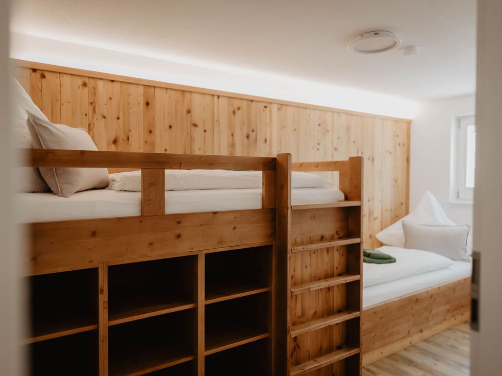 Schlafzimmer 2
