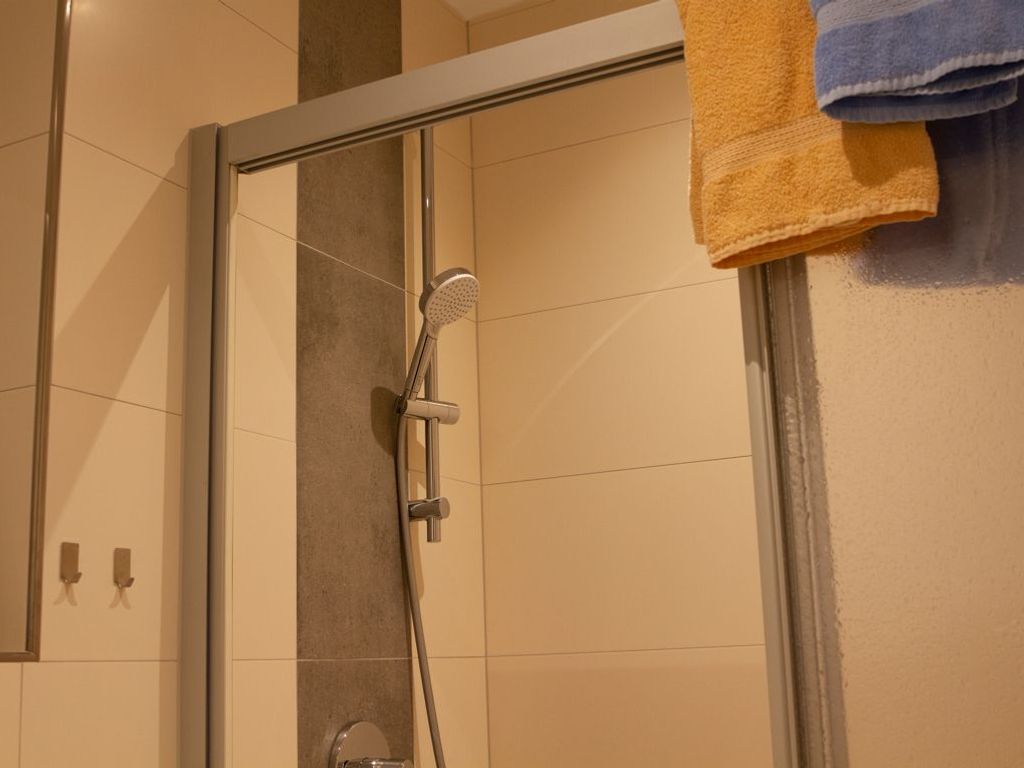Kategorie 1 Dusche