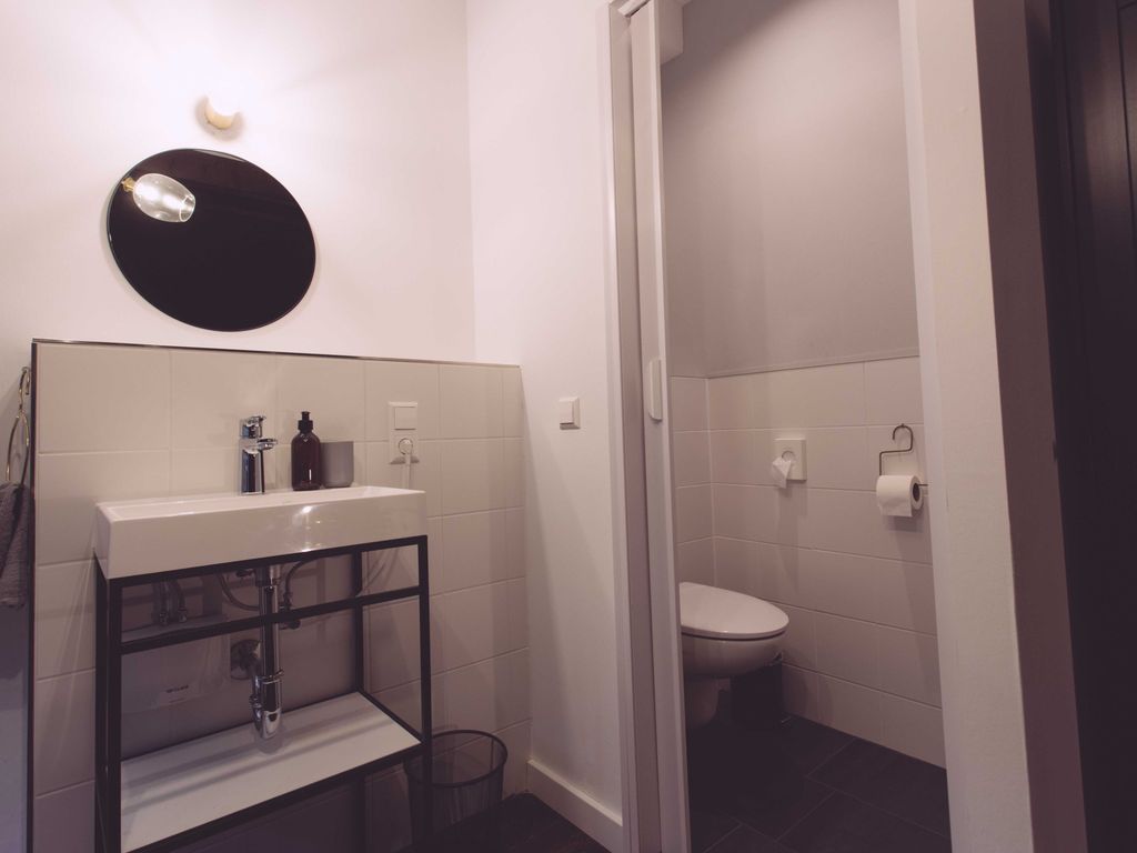 eigenes WC im Zimmer