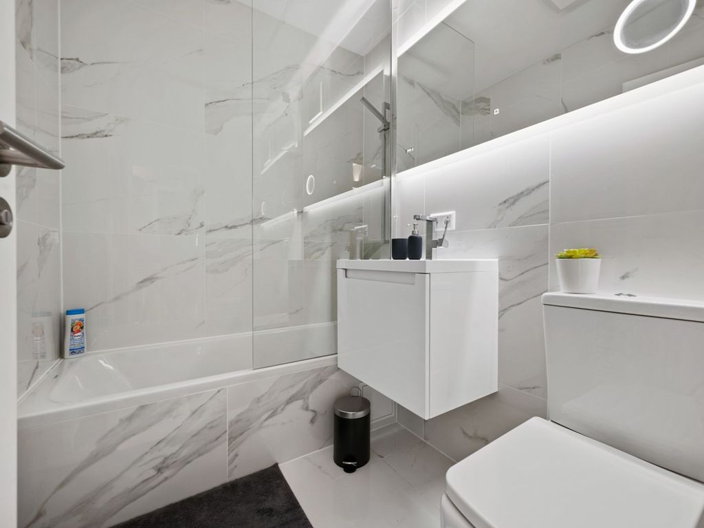Badezimmer 1